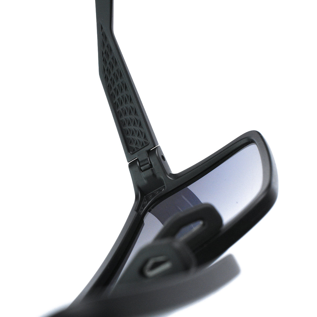 Oakley OO9285 0661 Helux